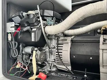 Generador silencioso gasolinero (02 cilindros) 10kW-20kW